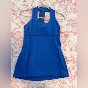 Lululemon size 6 tank with built in bra